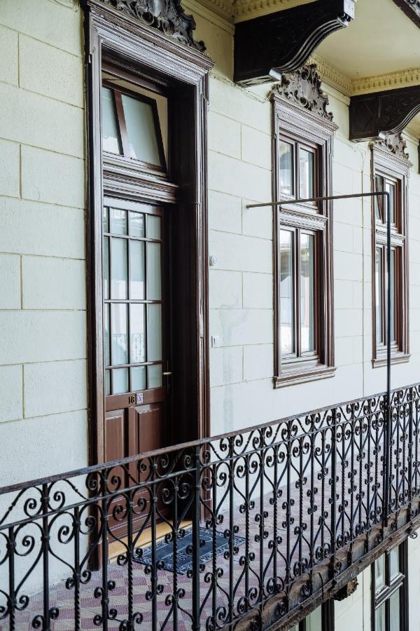 Ombre Apartment With Parking Option 布达佩斯 外观 照片